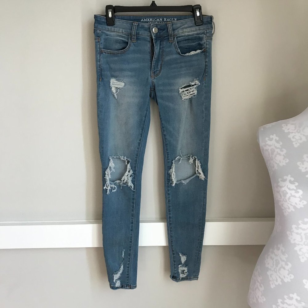 American Eagle Skinny Jeans